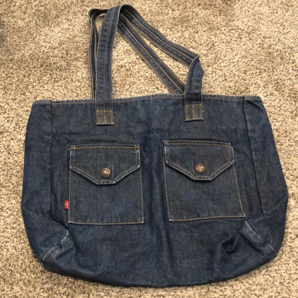 Levi’s bag